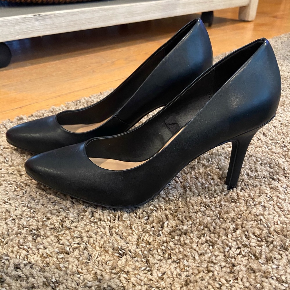 Merona black heels
